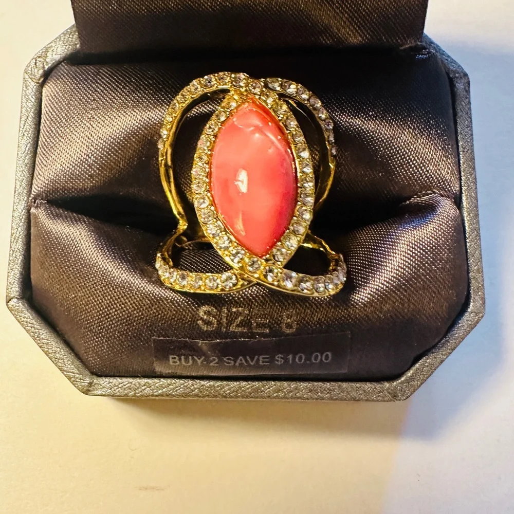 Dillard's Ring Faux Rose Quartz Gold Tone CZ Rhinestone Size 8